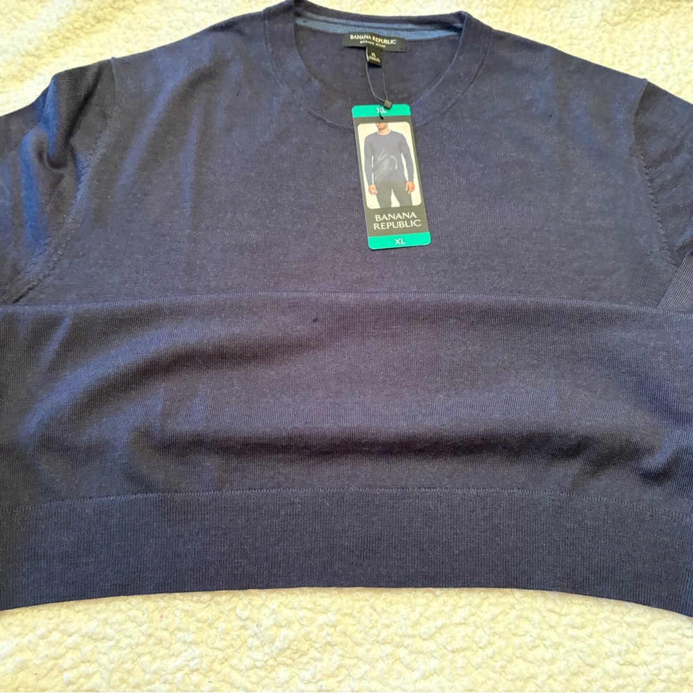 Banana Republic Men's Deep Blue Merino 100% WOOL Sweater | - Picture 2 of 12